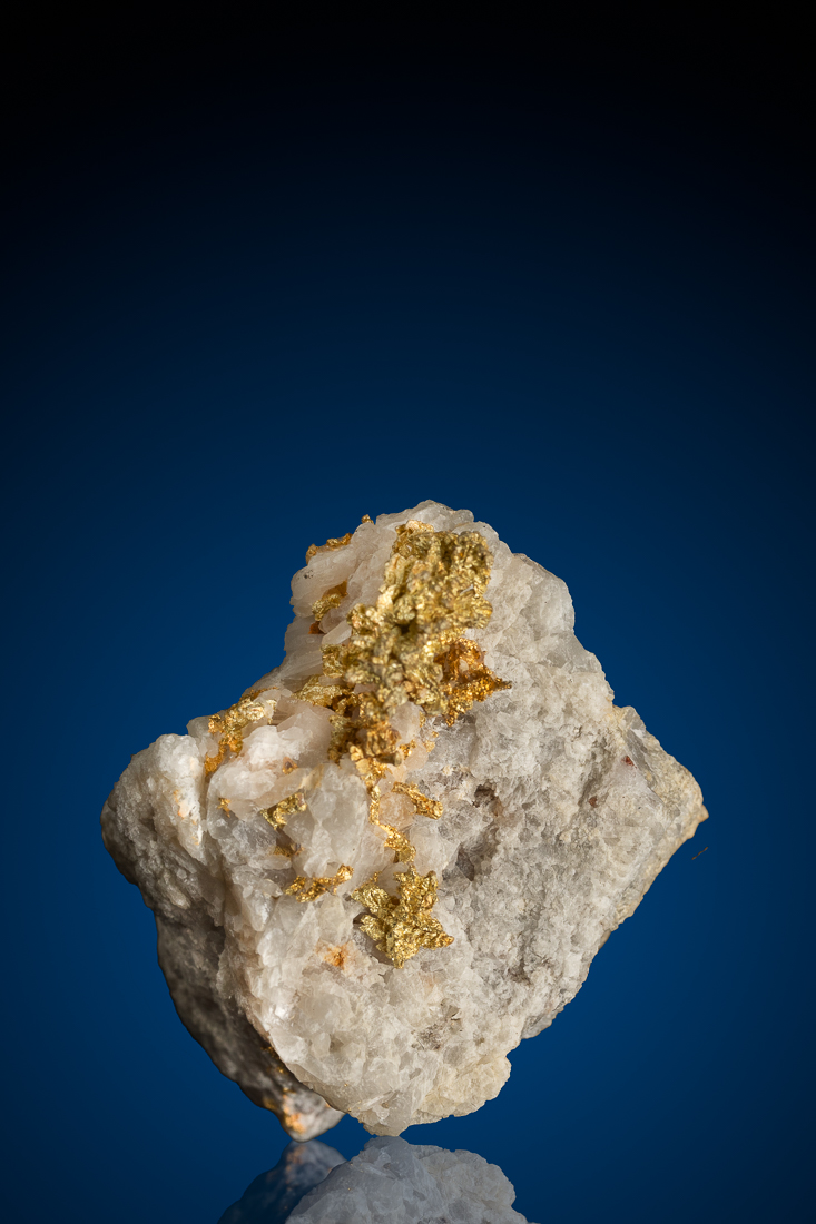 (image for) Gorgeous, Contrasting Natural Gold Quartz Nugget - 38.31 grams